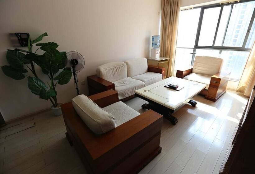 호텔 Nissi Holiday