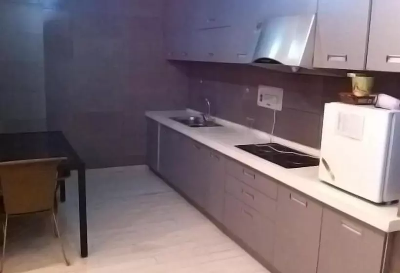 هتل Nissi Holiday