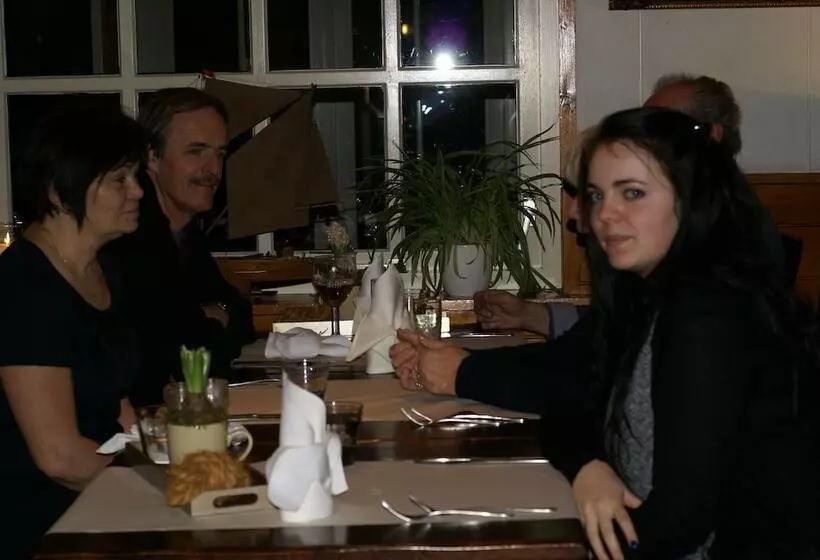 ホテル Restaurant De Boekanier