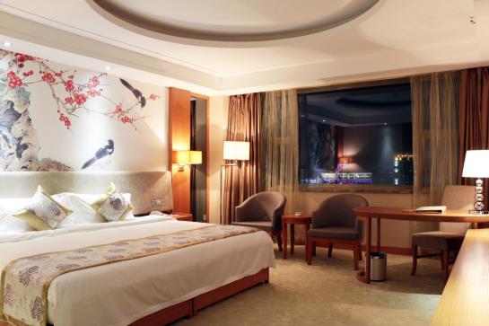 فندق The Grand Plaza