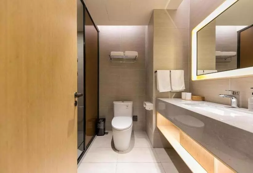 Ji Hotel Wenzhou South Railway Station