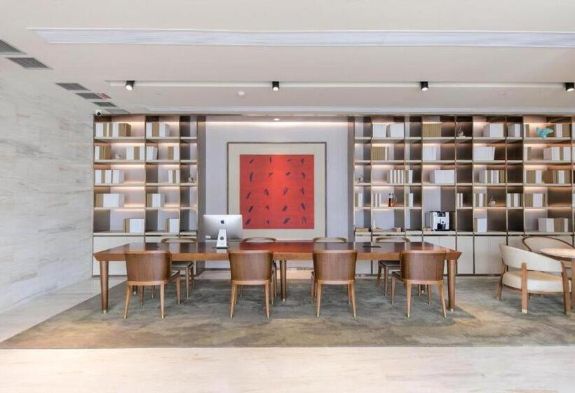 Ji Hotel Wenzhou South Railway Station