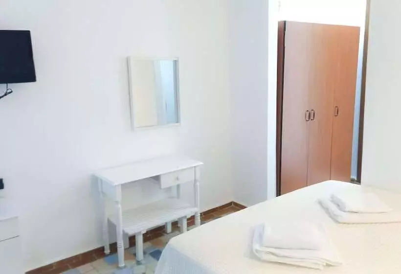 Hotel Tropicana