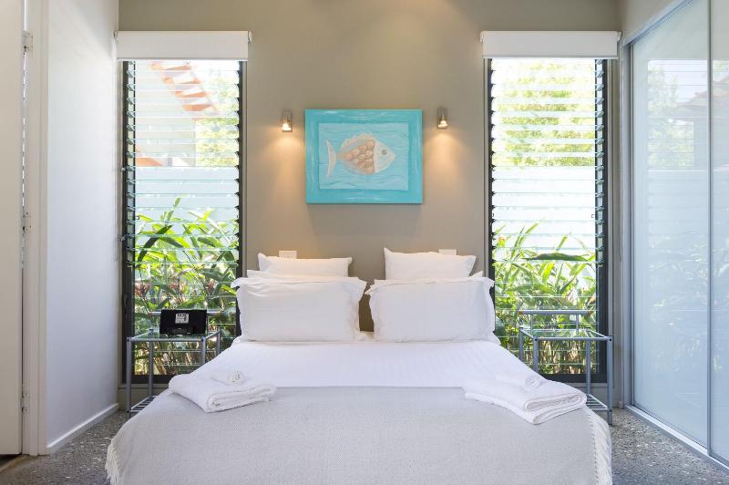 By The Beach B&b Self Contained Apartments