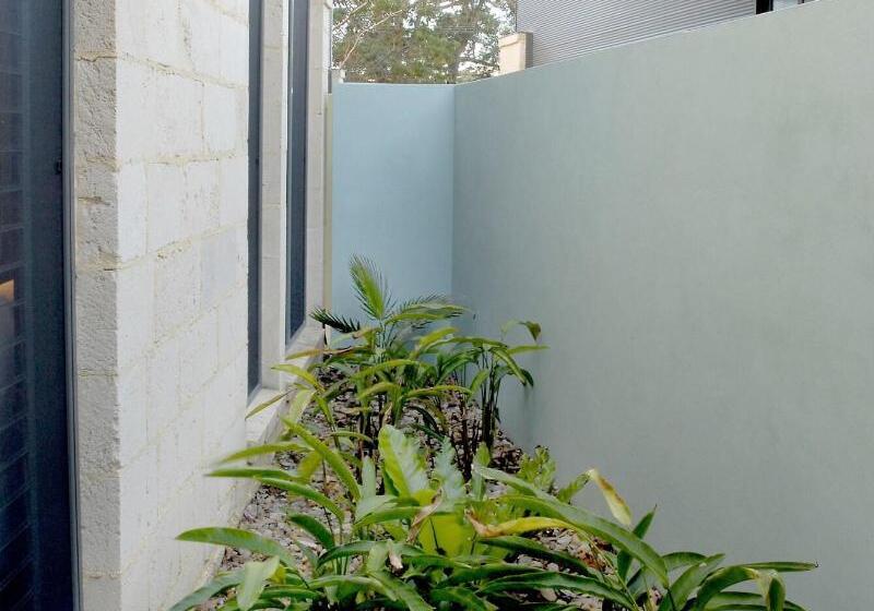 By The Beach B&b Self Contained Apartments