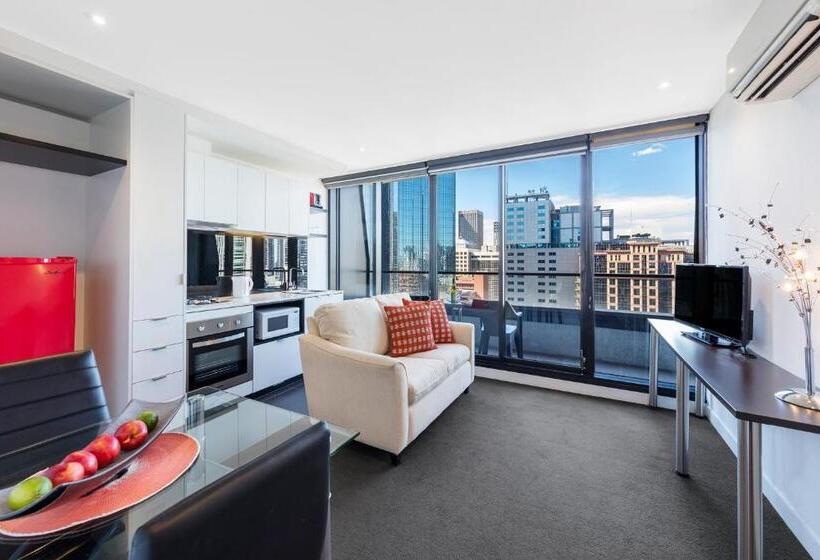 בית מלון כפרי Aura On Flinders Serviced Apartments