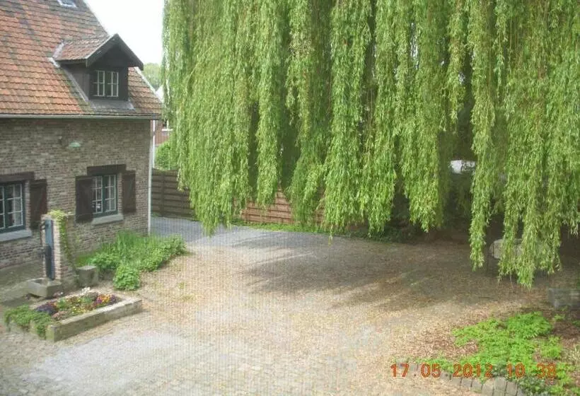 Hotelli B&b De Dubbelmolen