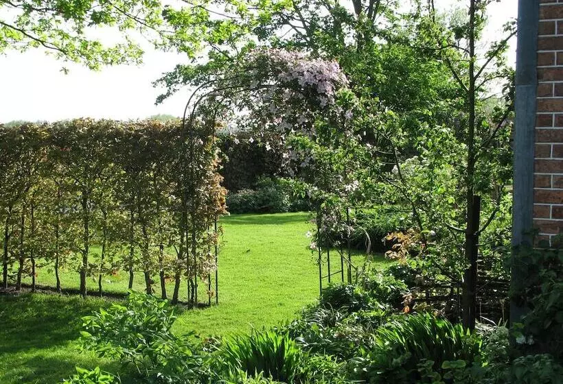 ホテル B&b Le Plat Pays Oostkamp Brugge