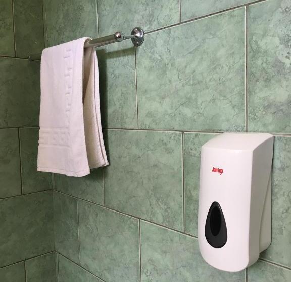 בית מלון כפרי Bristol Cottages Kilimanjaro