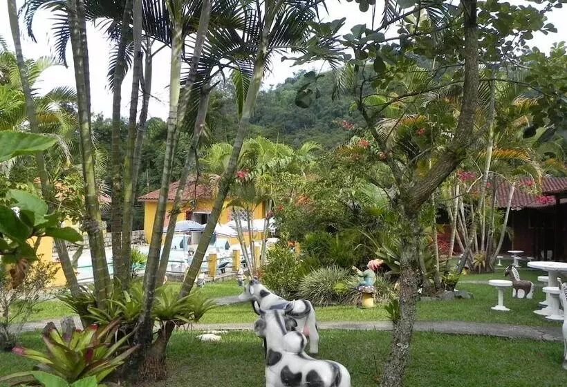 ホテル Fazendinha