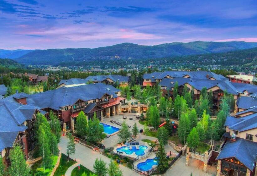 هتل Grand Timber Lodge