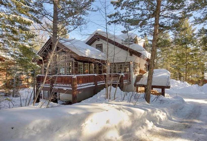 هتل Phoenix House