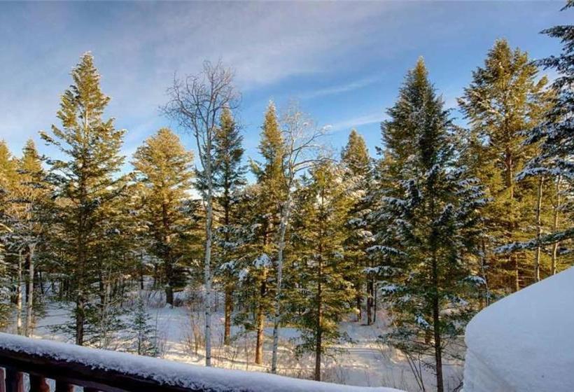 هتل Phoenix House