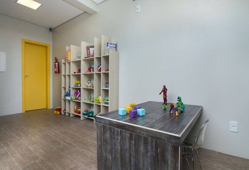 酒店 Pousada Vila Do Bosque