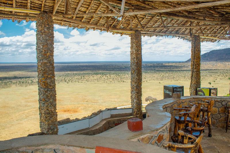 هتل Voi Safari Lodge