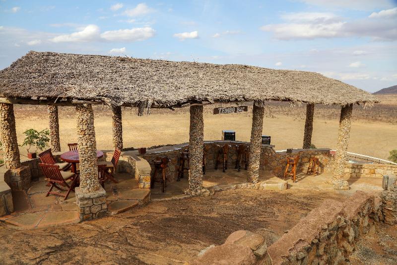 هتل Voi Safari Lodge