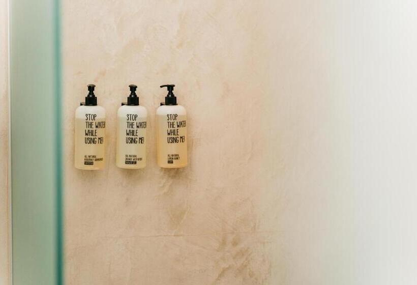 The 1880 Residence By Domani Hotels