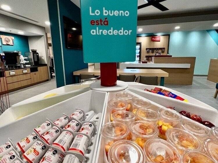 Avid Hotels Guadalajara Av Vallarta Pte, An Ihg