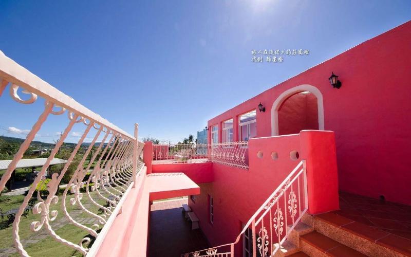 تختخواب و صبحانه Kenting Avignon