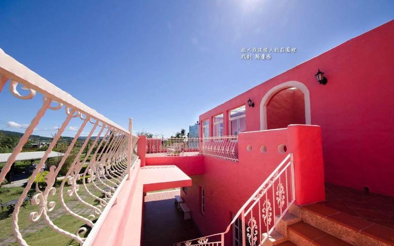 تختخواب و صبحانه Kenting Avignon