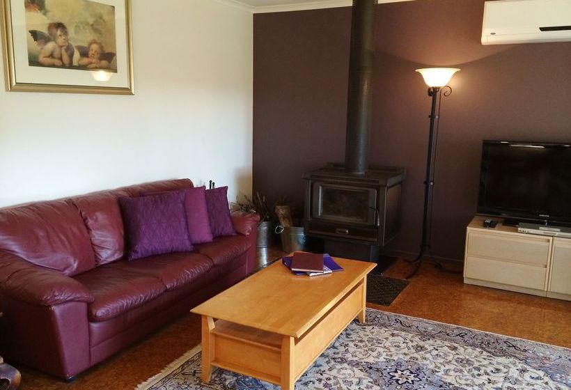 Countryside Connections Studio Hepburn Springs