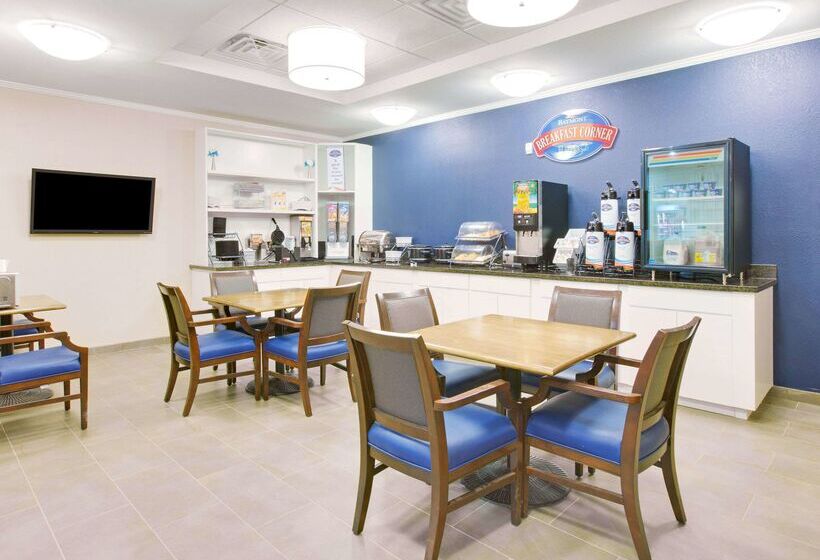 בית מלון כפרי Quality Inn & Suites