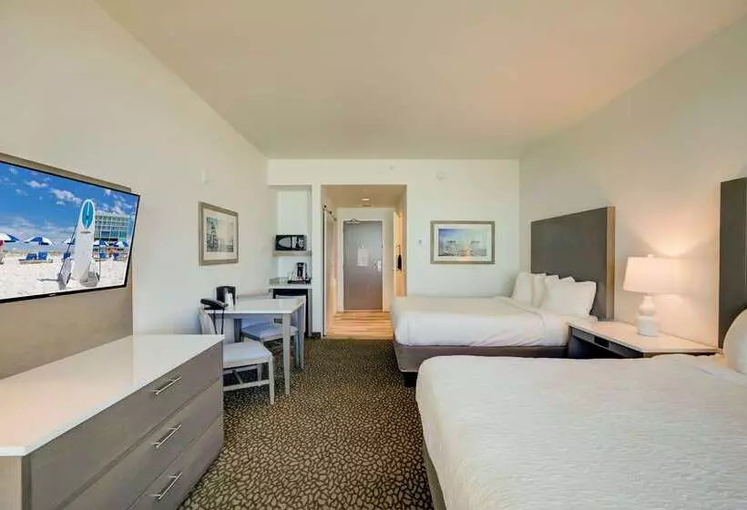 ホテル Best Western Premier   The Tides