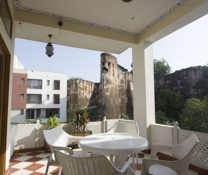 فندق Chitra Katha  A Story Per Stay