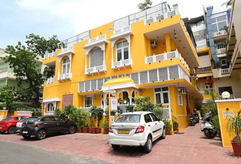 فندق Chitra Katha  A Story Per Stay