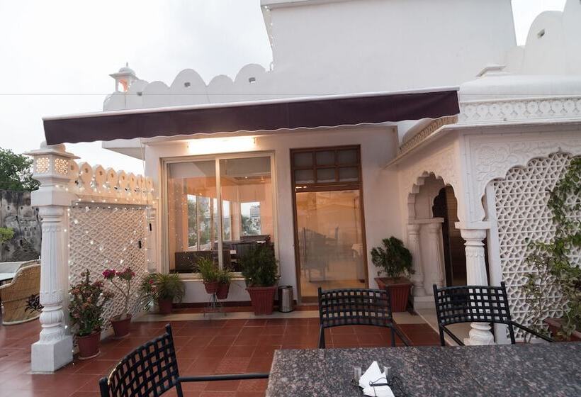 فندق Chitra Katha  A Story Per Stay