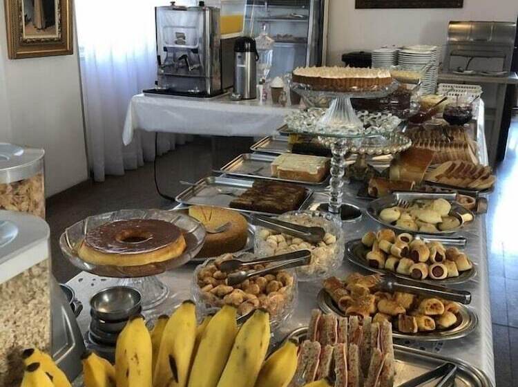 هتل Colle Tourist