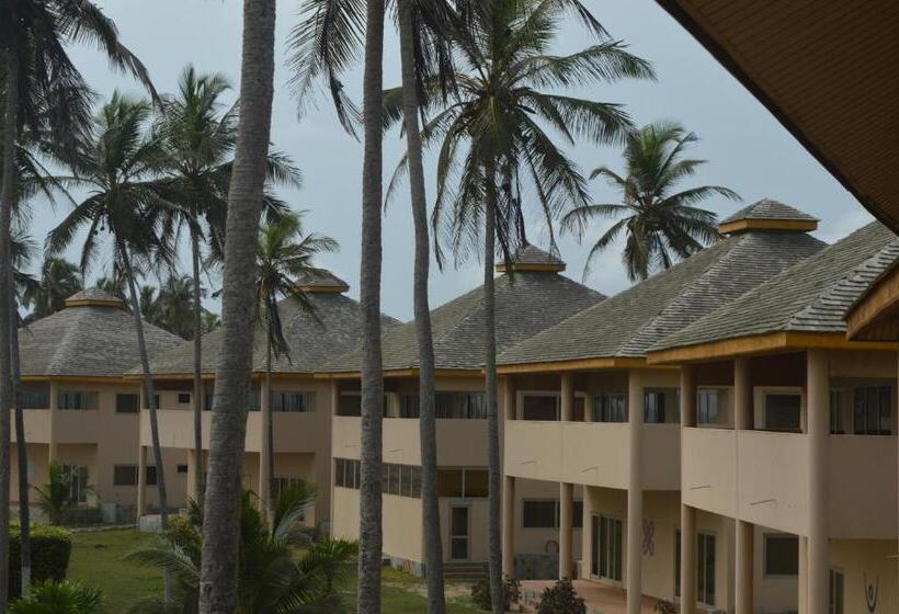 Отель Elmina Bay Resort