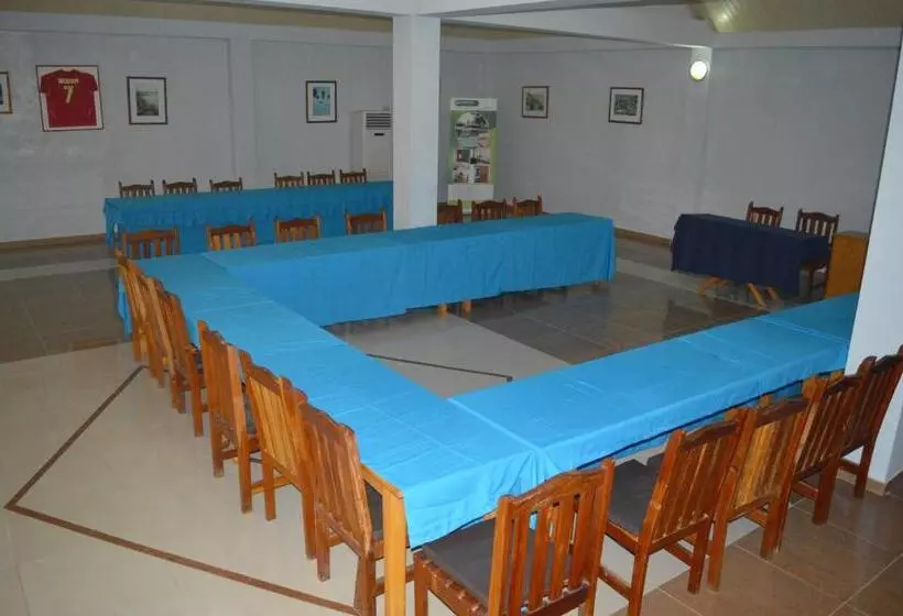 Hotelli Elmina Bay Resort