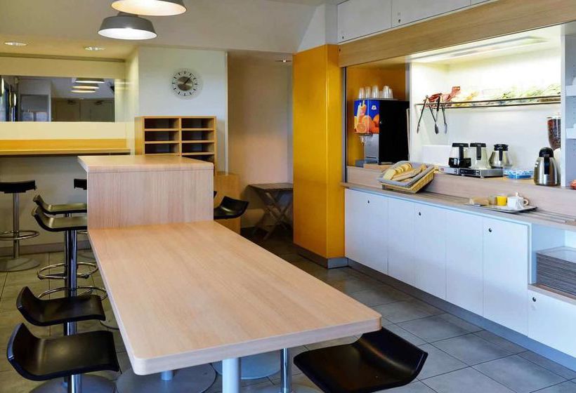 Отель F1 Orléans La Chapelle St Mesmin