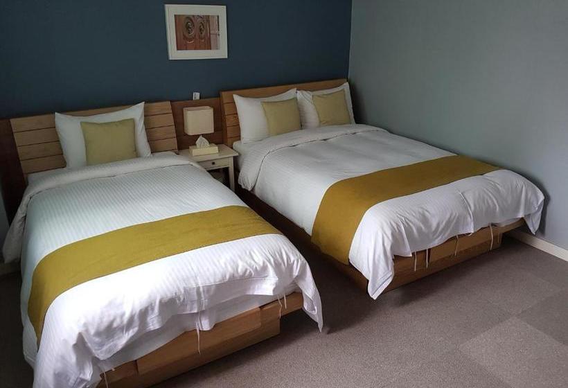 Отель Gaon J Stay