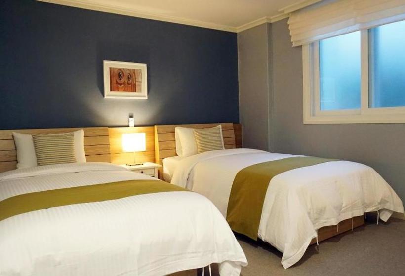 Отель Gaon J Stay