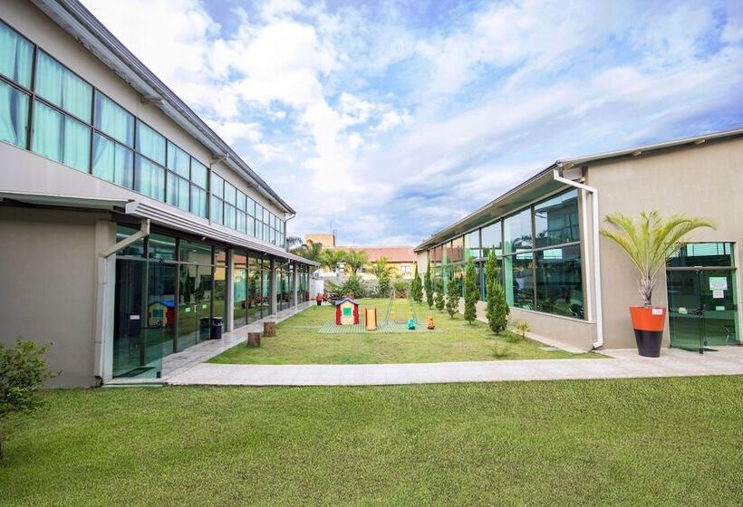 בית מלון כפרי Golden Park Sorocaba & Convenções   By Nacional Inn
