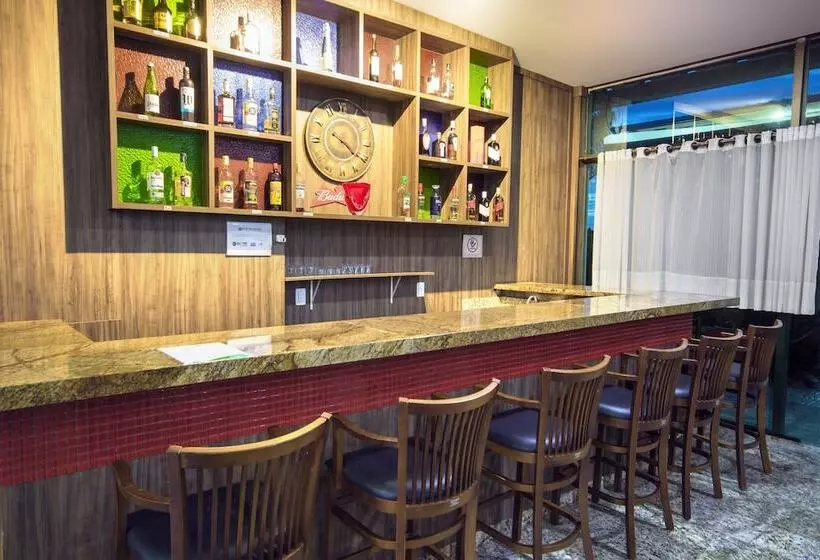 ホテル Golden Park Sorocaba & Convenções   By Nacional Inn