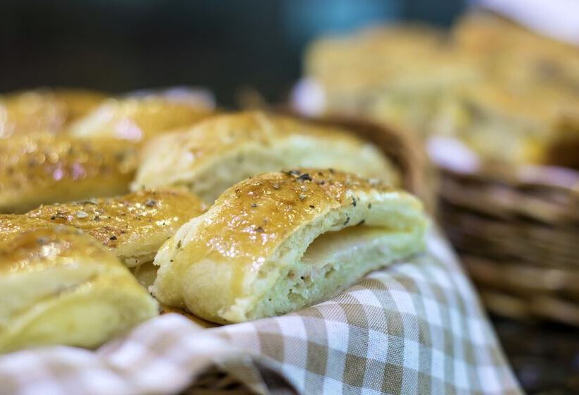 בית מלון כפרי Golden Park Sorocaba & Convenções   By Nacional Inn