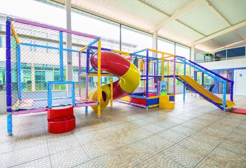 בית מלון כפרי Golden Park Sorocaba & Convenções   By Nacional Inn