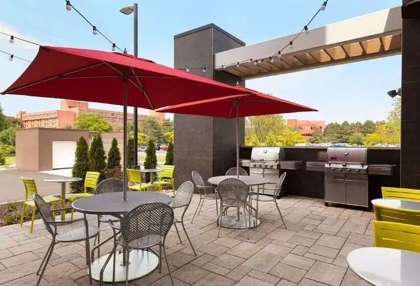 ホテル Home2 Suites By Hilton Albany Wolf Rd
