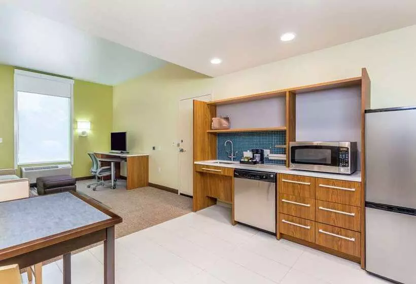 ホテル Home2 Suites By Hilton Albany Wolf Rd