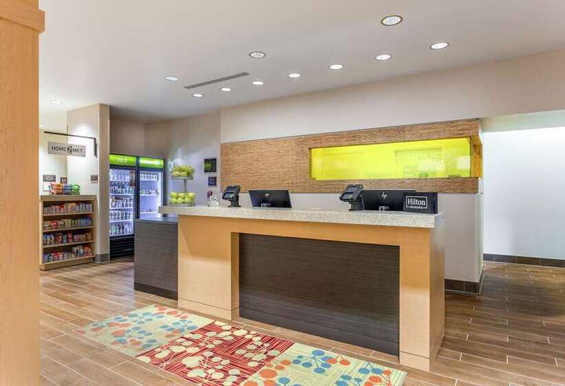 ホテル Home2 Suites By Hilton Albany Wolf Rd