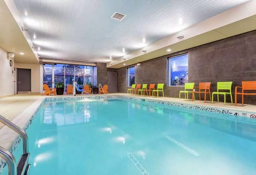 ホテル Home2 Suites By Hilton Albany Wolf Rd