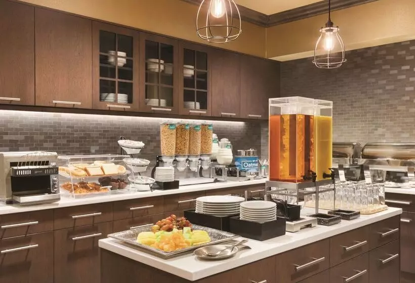 ホテル Homewood Suites By Hilton Calgary Downtown