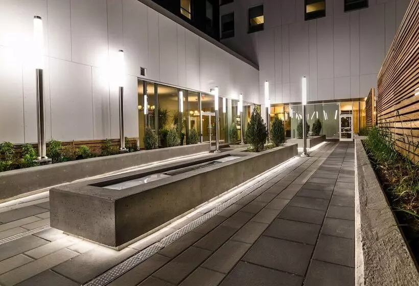 ホテル Homewood Suites By Hilton Calgary Downtown