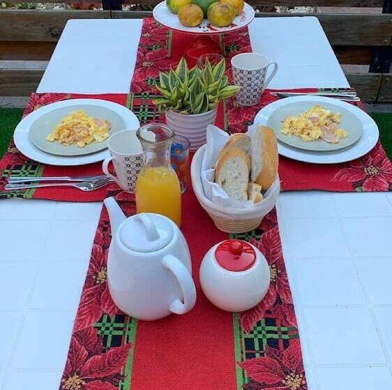 هتل Manaya Bed & Breakfast