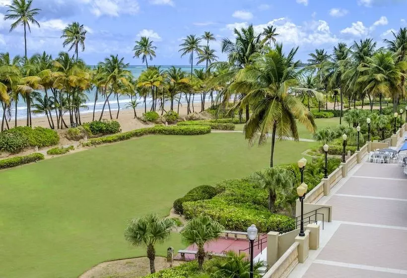 هتل Margaritaville Vacation Club Rio Mar