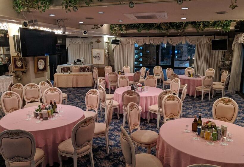 Отель New Century