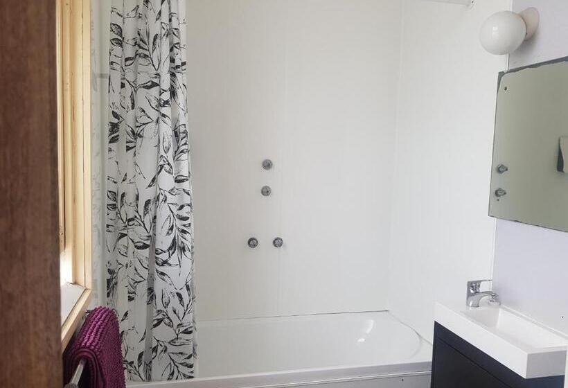 Отель Northern Wairoa